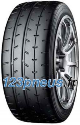 Yokohama Advan A052 225/45 R16 93W