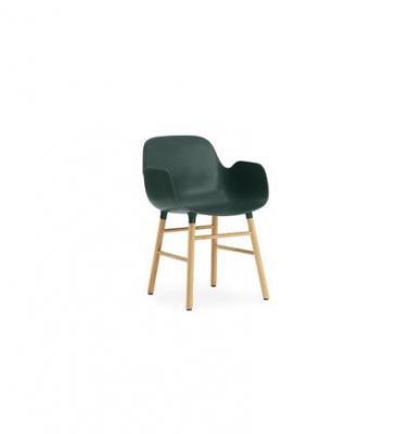 Normann Copenhagen Fauteuil Form avec structure en bois - vert - Ch&ecirc;ne