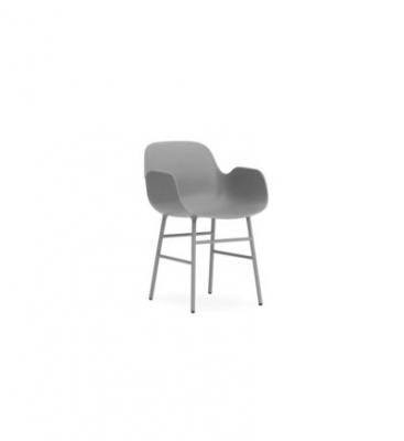 Normann Copenhagen Fauteuil Form avec structure en m&eacute;tal - gris