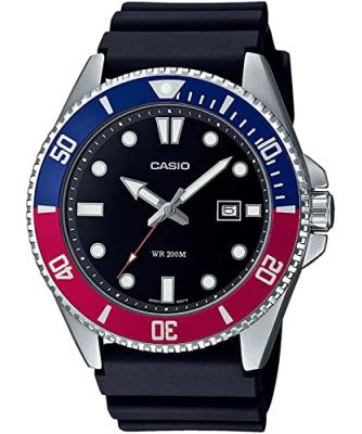 Montre color&eacute;e pour homme avec bracelet en r&eacute;sine noir