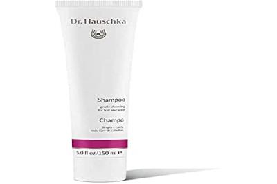Dr. Hauschka shampoing nettoie et prend soin des cheveux et du cuir