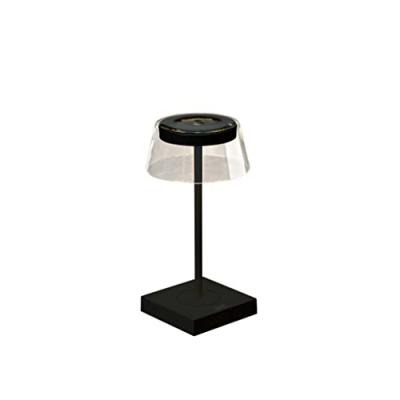 Konstsmide Lampe &agrave; poser LED Scilla avec USB, noire