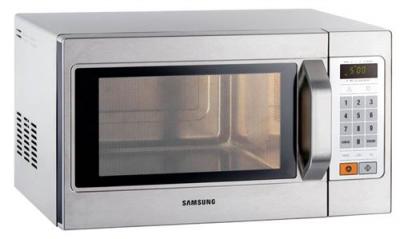 Four &agrave; Micro Ondes Plateau Fixe Commandes Programmables 1100 W Corequip