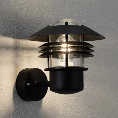 Belle applique ext&eacute;rieure Vejers noire