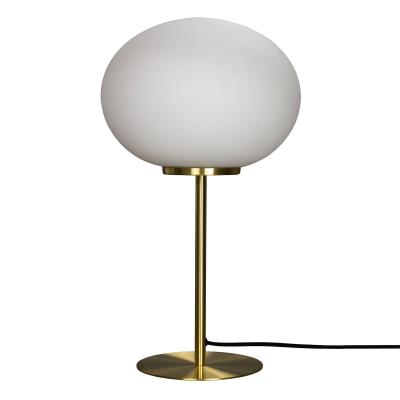 Queen - Lampe de table en verre opaline et laiton, h 49 cm d 28 cm