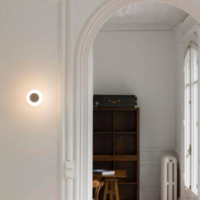 FARO BARCELONA Applique LED Moy en dor&eacute; avec abat-jour en verre