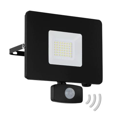 EGLO Spot d'ext&eacute;rieur LED Faedo 3 capteur, noir, 30&nbsp;W