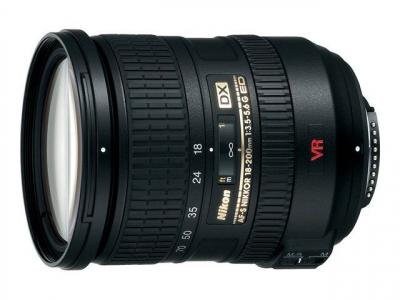 Nikon AF-S DX VR 18 - 200 mm f/3.5 - 5.6 IF ED 