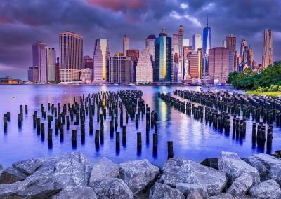 Puzzle Cloudy Sky Over Manhattan, New York Enjoy Puzzle