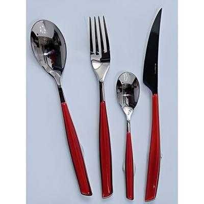 M&eacute;nag&egrave;re Inox 24 Pi&egrave;ces Bugatti Glamour Rouge
