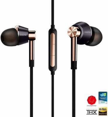 Ecouteurs Intra-Auriculaires - 1MORE - Triple Driver - 3.5mm Jack - Microphone - Contr&ocirc;le du Volume 