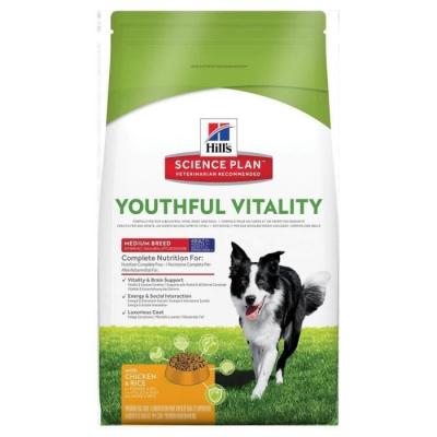 Hill's Mature Adult Senior Vitality Medium au poulet pour chien 2 x 2,5 kg 