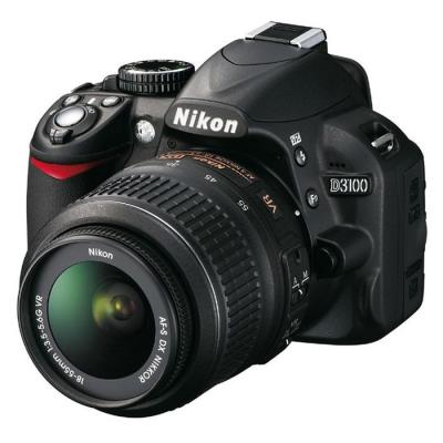 NIKON D3100 + AF-S DX 18-55 VR Reflex