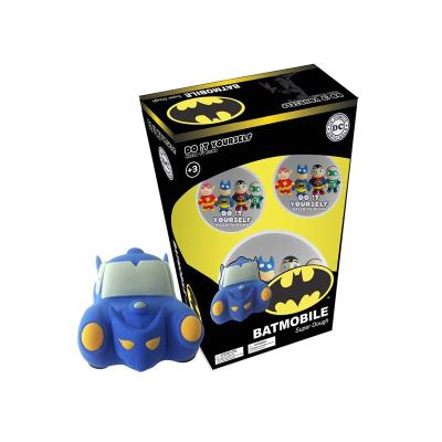 SD Toys DC Comics D!Y Super Dough p&acirc;te &agrave; modeler Batmobile- - P&acirc;te &agrave;