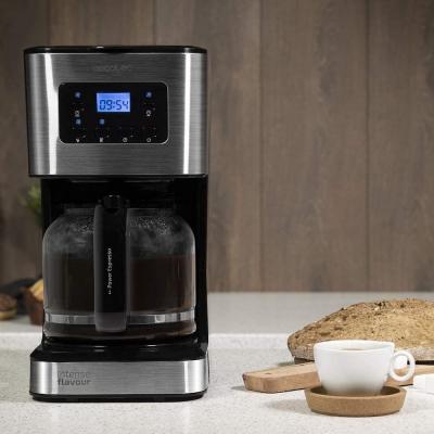 Cafeti&egrave;re &eacute;lectrique de 1,5l avec &eacute;cran lcd 950w gris noir