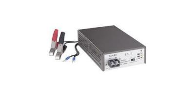Chargeur pour accus au plomb IVT 900018 12 V 1 pc(s)