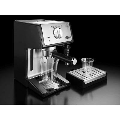Machine &agrave; expresso de 2L semi automatique 1100W argent noir Delonghi