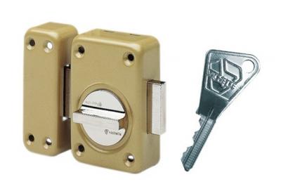 Verrou &agrave; bouton V136 p&ecirc;ne de 110 cylindre de 50mm bronze Vachette 16105000
