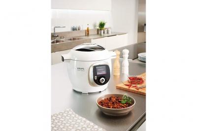 Multicuiseur de 4L avec &eacute;cran 1200W gris blanc 