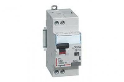 Disjoncteur diff&eacute;rentiel type AC 30mA - 32A Legrand