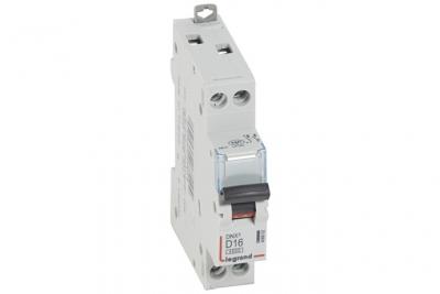 Disjoncteur DNX&sup3; 4500 U+N 230V 16A Courbe D &agrave; vis pour climatiseurs legrand-406802
