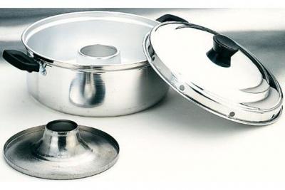 Ibili 100628 Faitout Four en aluminium poli 28 cm avec anses en bak&eacute;lite.