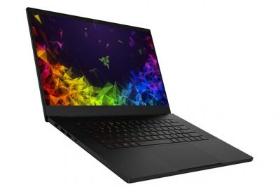 Razer Blade 15 Advanced Model - UHD 4K 240 Hz - 512 Go - Noir