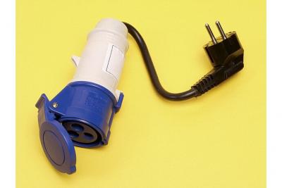 Adaptateur femelle CEE 17 - M&acirc;le Schuko avec cordon - 200 V - 16 A