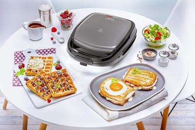 gaufrier &eacute;lectrique 2 en 1 pour gaufres et des sandwichs 700W gris noir 