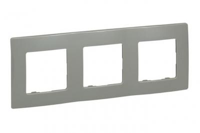Legrand - Niloe 96728 Plaque 3 postes Cacao verticale - marron