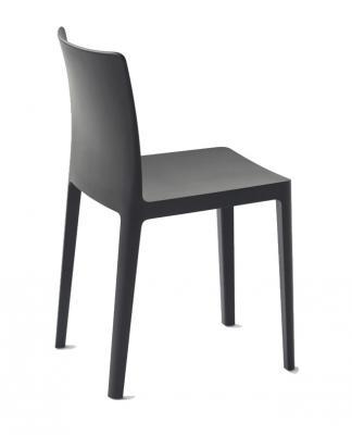 Chaise &Eacute;l&eacute;mentaire en plastique noir - HAY