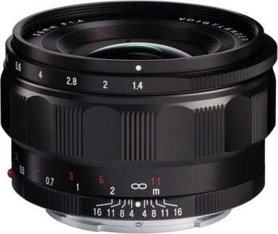 VOIGTLANDER Nokton 35mm f/1.4 Monture Sony E Noir