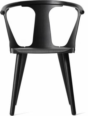 Chaise en ch&ecirc;ne laqu&eacute; noir SK1 In Between -&tradition