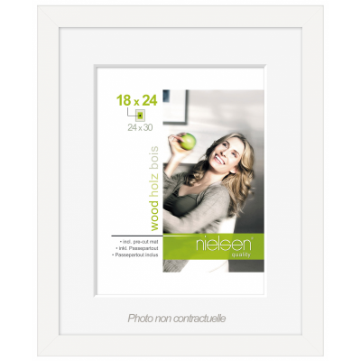 Cadre Nielsen Apollo bois blanc passe-partout - 24 x 30 cm