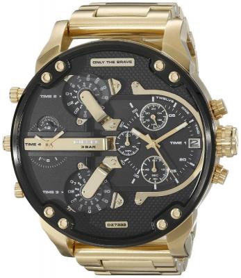 Montre Diesel Mr Daddy 2.0 DZ7333 Multi-cadrans XXL dor&eacute; fond noir