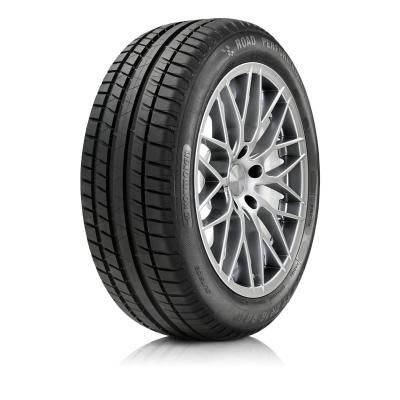 Pneus d'&eacute;t&eacute; KORMORAN Road Performance 195/60R15 88H