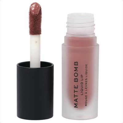 REVOLUTION MAKE UP L&egrave;vre liquide MATTE BOMB #brun d&eacute;licat 4,60 ml