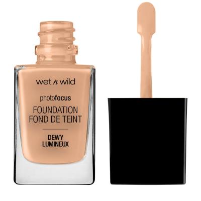 Wet N Wild Fond de teint Dewy Photo Focus Classic Beige