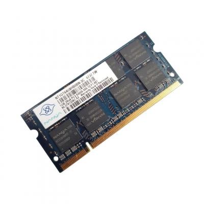 Barrette M&eacute;moire 1Go RAM DDR2 NANYA NT1GT64U8HB0BN-3C SO-DIMM PC2-5300S 