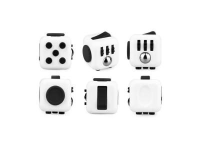 Anti-stress : fidget cube - noir et blanc jeux d'exterieur