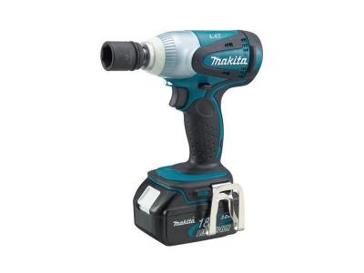 MAKITA boulonneuse a chocs 18 V Li Ion 4Ah 230 Nm - DTW251RMJ