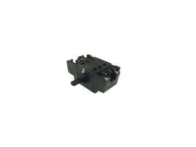 Commutateur Ego 4132723010 Ref C00377941 Pour TABLE DE CUISSON  WHIRLPOOL