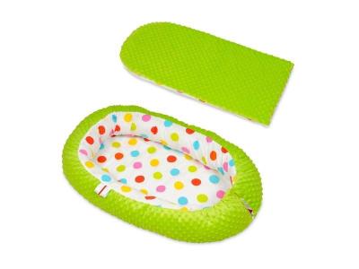 Gigoteuse cocon boules couleurs de printemps  vert