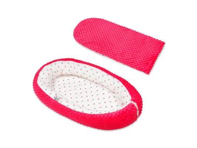 Gigoteuse cocon &eacute;toiles grises et roses sur fond blanc  rose