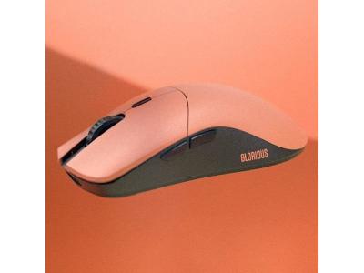 GLORIOUS Model O Pro Wireless Gaming Maus - Red Fox - Forge