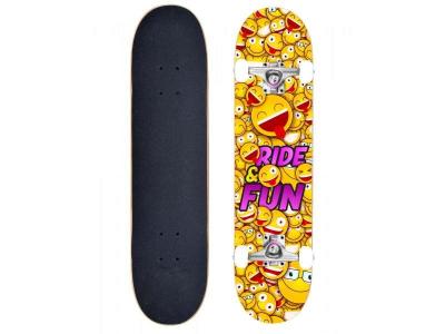 Skateboard Pro Acro ride & fun