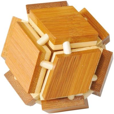 Casse-T&ecirc;te En Bois Bamboo : Cube