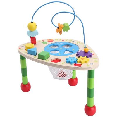 Table d'activit&eacute;s en bois avec filet