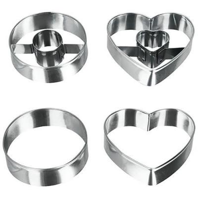 D&eacute;coupoir rond et coeur D : 5.5 cm - lot de 4